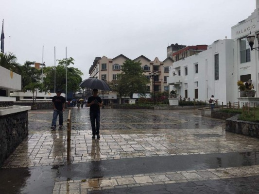 Lluvias y bajas temperaturas hay en la mayor parte del país