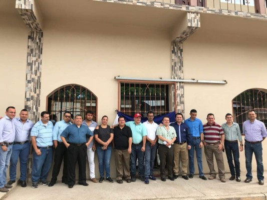 Más de 40 abogados se toman el Instituto de la Propiedad﻿ en Santa Bárbara