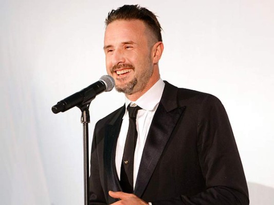 David Arquette quiere comprar un club de striptease