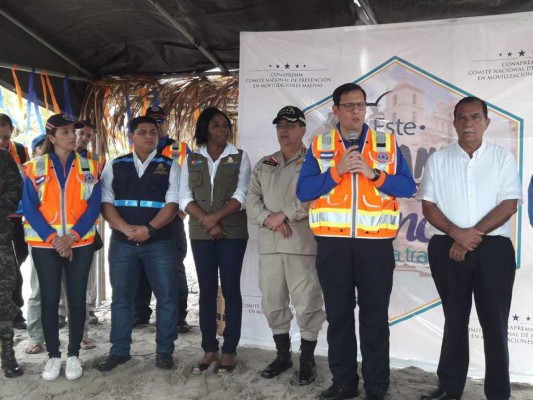 Conapremm expone campaña de verano en Tela, Atlántida