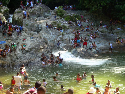 La Ceiba planea construir su propio muelle de cruceros