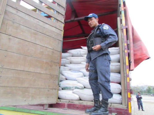 Honduras: Detienen a supuesto 'coyote' de frijol en El Paraíso