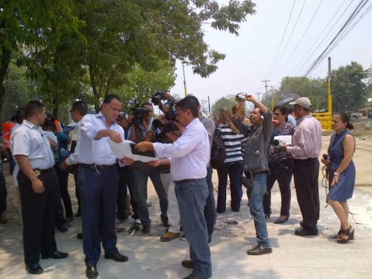 El miércoles habilitarán paso en el puente Las Brisas