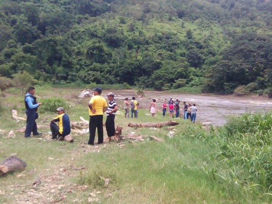 Operario de maquila se ahoga cuando pescaba en el río Chamelecón