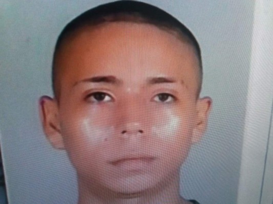 Familias piden castigo para homicidas de los cuatro jóvenes en Roatán