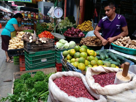 Precios de la canasta básica se mantienen estables
