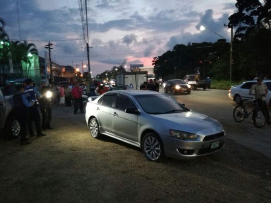 Asesinan a dos personas frente a colonia ceibeña