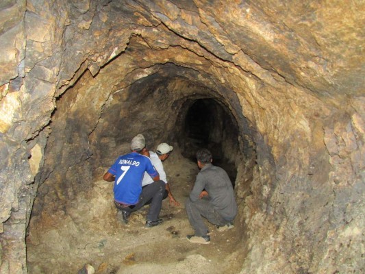 Cada mes se tramitan 20 solicitudes de exploración minera en Honduras