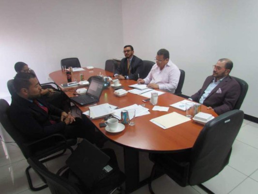 Listas investigaciones contra policías por acoso sexual y extorsión