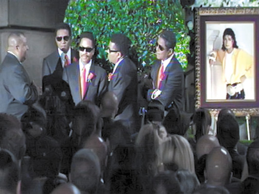 'Rey del Pop' Michael Jackson descansa en paz