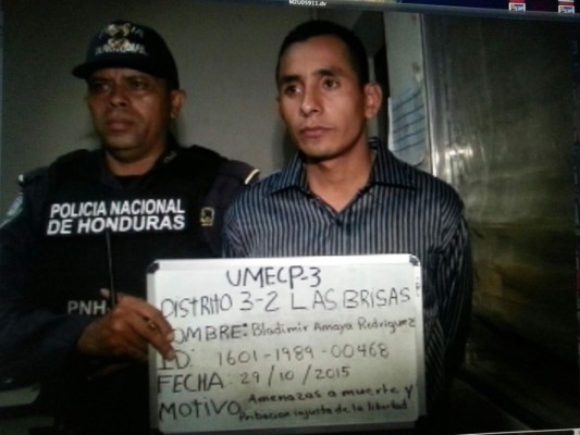 Detienen a militar cuando llevaba raptado a un hombre