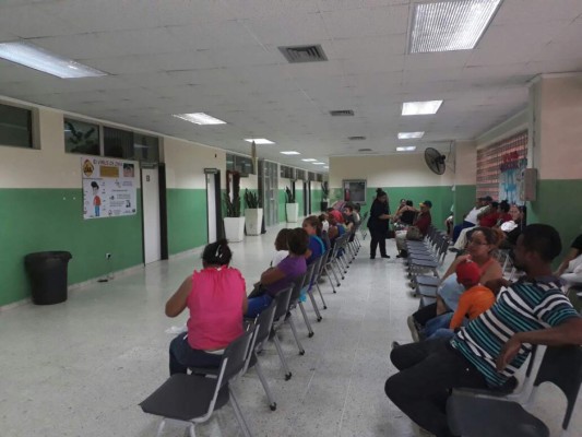 Hospital Mario Rivas retorna a la normalidad tras protesta de médicos