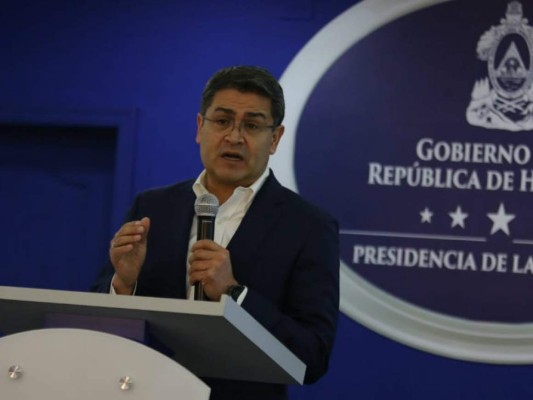 Presidente de Honduras: 'No se dejen usar para fines políticos, no pongan en riesgo sus vidas'