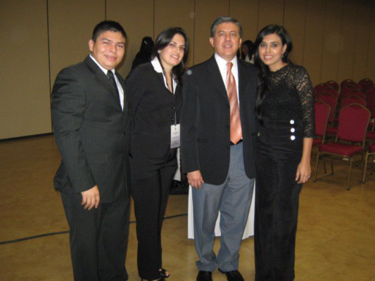 De ayudante de albañil a dirigente Scout