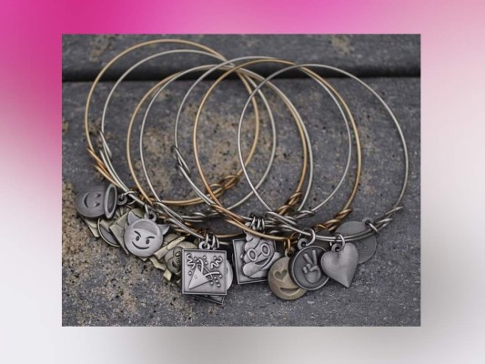 Las pulseras de Emoji causan furor