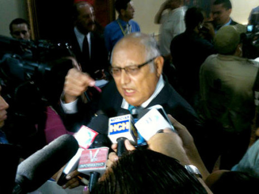 Ivis Discua asegura que fiscal fue elegido anoche por nacionalistas