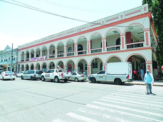 Más de L800 millones en deuda heredará próximo alcalde ceibeño