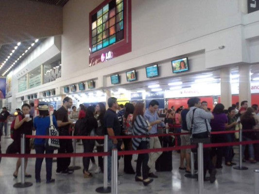 Aerolíneas aumentan vuelos a Honduras por temporada navideña