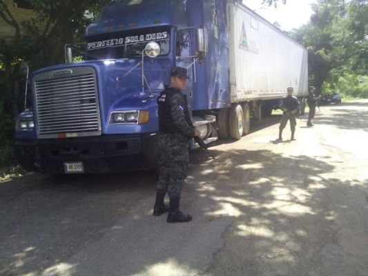 Hallan furgón abandonado a nombre de Jorge Barralaga