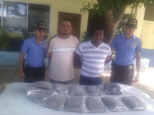 Capturan a taxista y su acompañante con droga