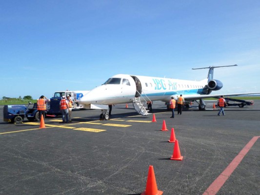 Turistas podrán viajar desde Roatán a Fort Lauderdale