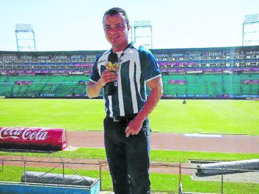 Camisa de periodista Herlyn Espinal vincula a detenido con el crimen