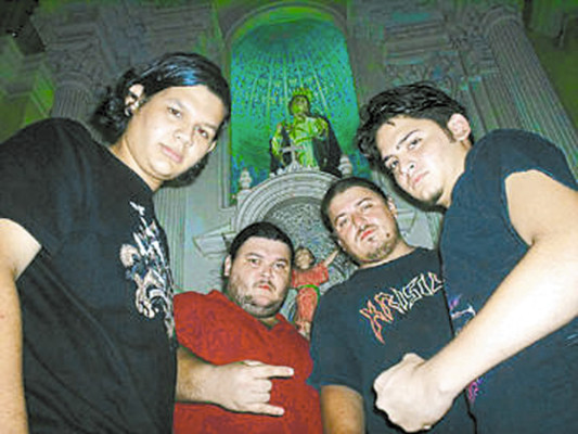 Banda Krisis mañana en Independence Fest