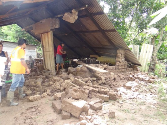 Construirán viviendas para familias damnificadas de La Entrada, Copán