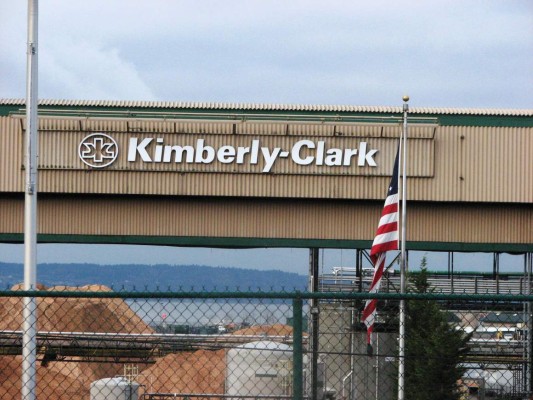 Maduro ordena ocupación de la empresa Kimberly-Clark