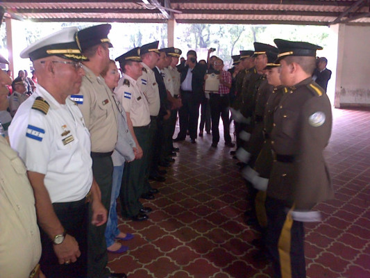 Liceo Militar del Norte gradúa 19 nuevos subtenientes