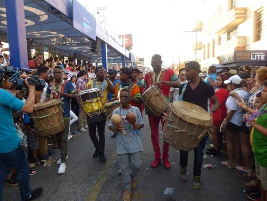 Ceibeños disfrutan de su Gran Carnaval Virtual; el sábado coronan a reinas