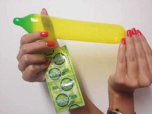 Camisetas para perros o condones de caipirinha: los más insólitos del Mundial