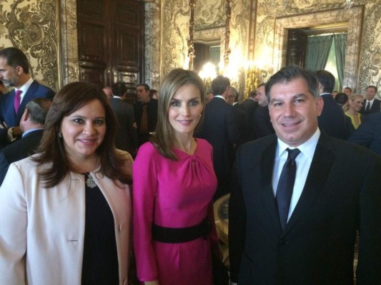 Rey Felipe VI acepta presidencia honoraria de Real España