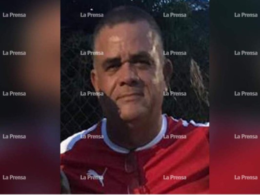 Conductor de carro repartidor de productos es ultimado por asaltantes