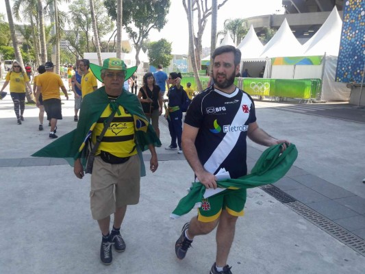 Afición brasileña llegó temprano al Maracaná y sin temor a Honduras