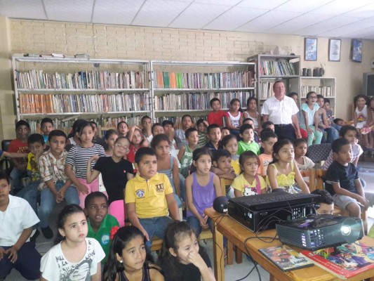 Bibliotecas físicas al borde de la extinción por la era digital