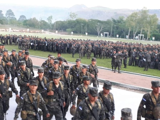 Más de 3,000 efectivos de las FF AA se suman a la Operación Paz y Democracia II