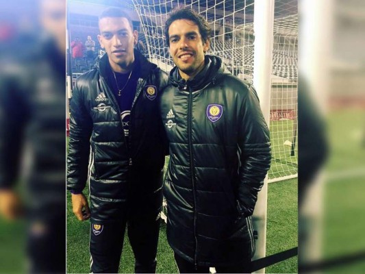 Devron García: 'Kaká está para enseñarme'