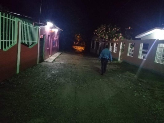 Sicarios matan en billar a dos hombres que departían con amigos