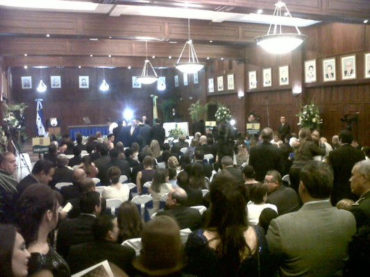 Calidonio recibe la banda y bastón de mando de San Pedro Sula&nbsp;