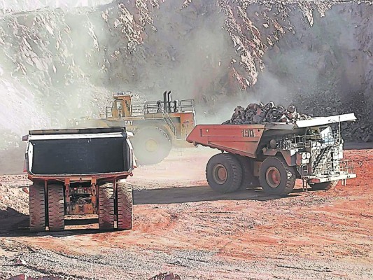 Nueva competencia comercial enfrentan las mineras
