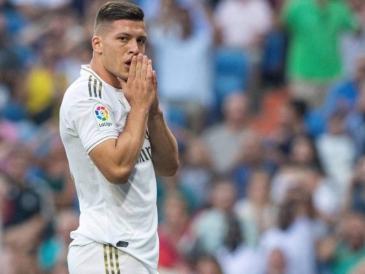 Real Madrid anuncia el positivo al covid-19 de Luka Jovic