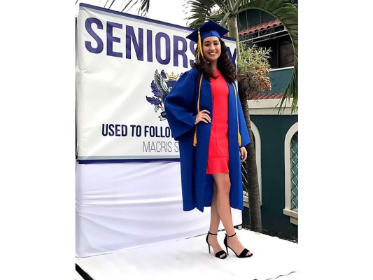 Seniors 2020 de Macris listos para su graduación