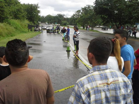 Operaria muere atropellada por motociclista