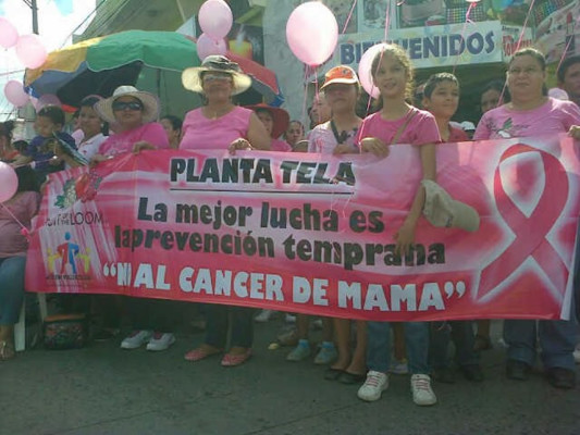 Realizan jornada de concienciación para prevenir el cáncer de mama en El Progreso