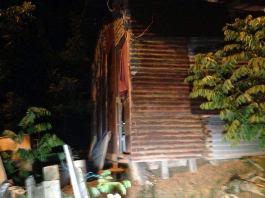 Las autoridades hasta el momento desconocen quién cometió el crimen.