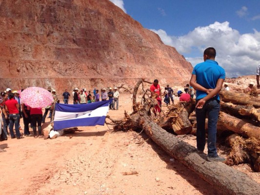 Piden mediación del Gobierno para resolver conflicto en minería
