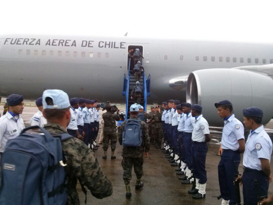 Contingente militar de Honduras viaja en misión de paz a Haití