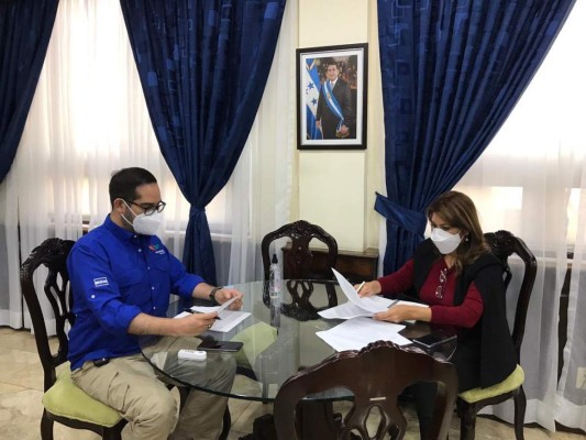 $41.8 millones costarán las 4.2 millones de dosis de Sputnik