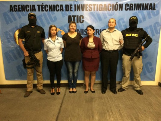 Condenan a exdirectivos de Comixmul por lavado de activos y delitos financieros